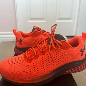 Under Armour UA HOVR turbulence